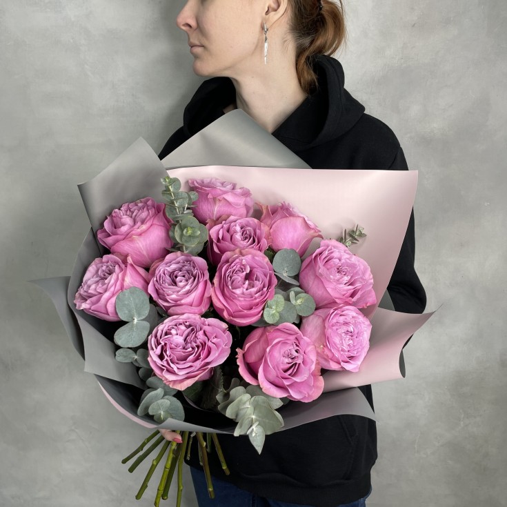 Букет из 11 роз Queens Crown