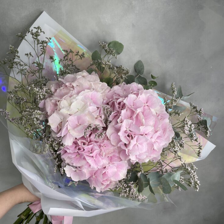 Букет гортензий Pink M