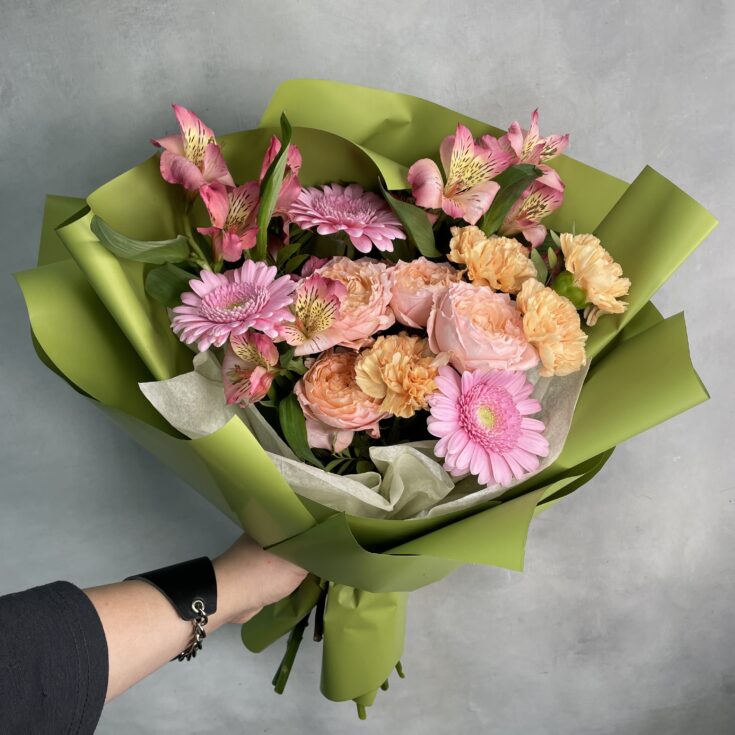 Букет Яркая нежность