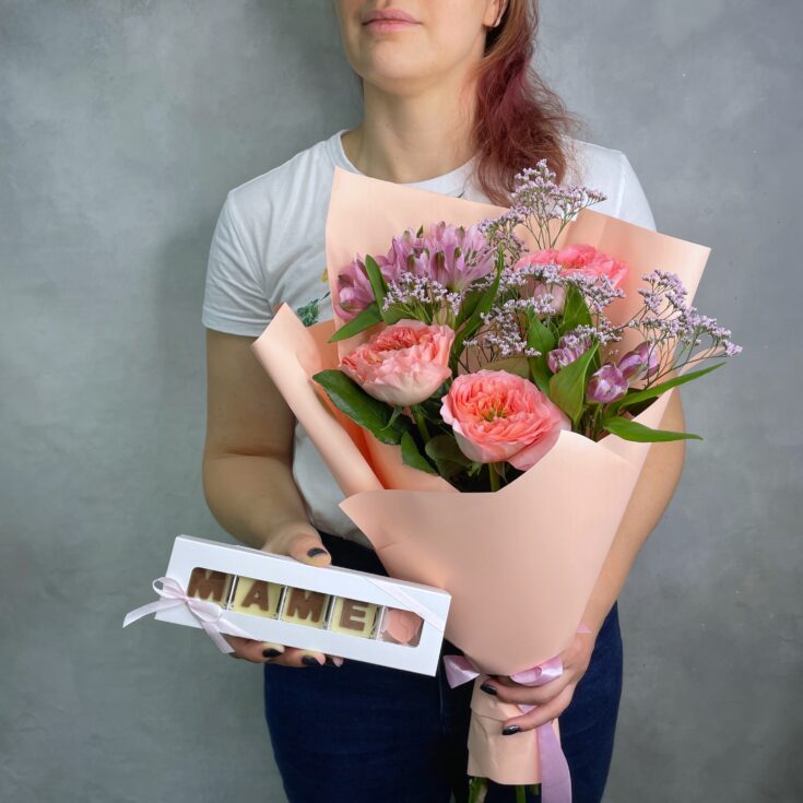 Букет Нежный для Мамы с буквами