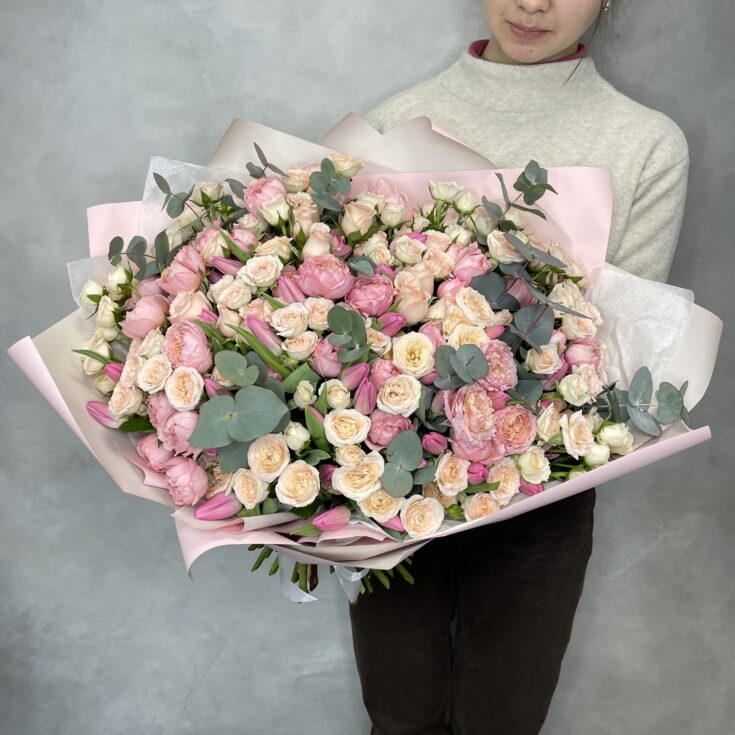 Букет Roses&Tulips