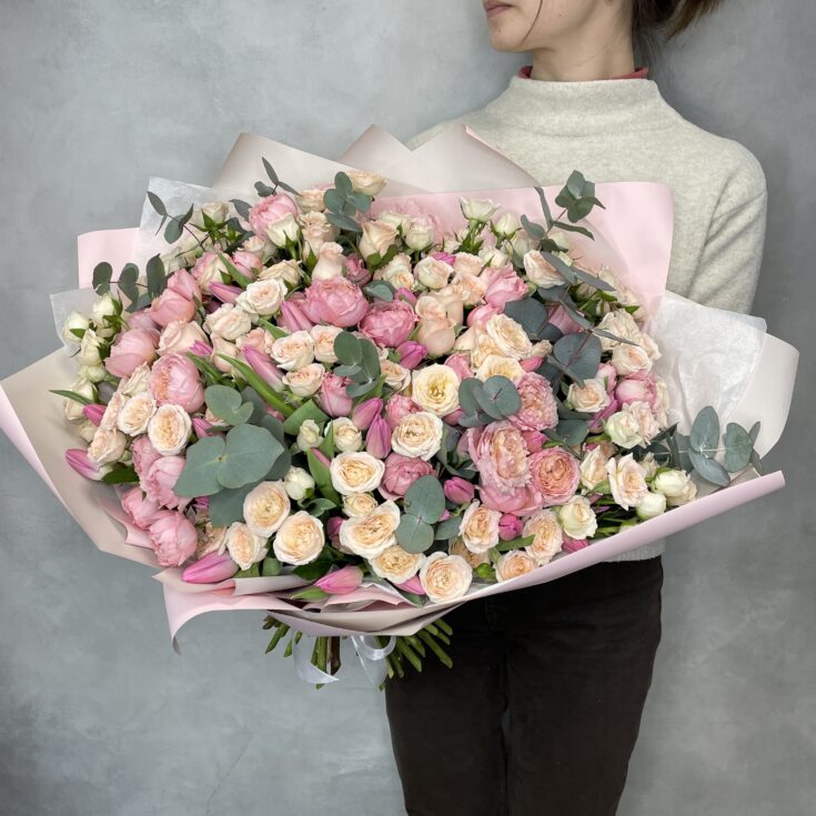 Букет Roses&Tulips