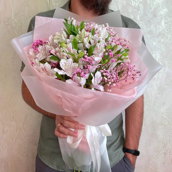 Букет из 7 альстромерий в розовом